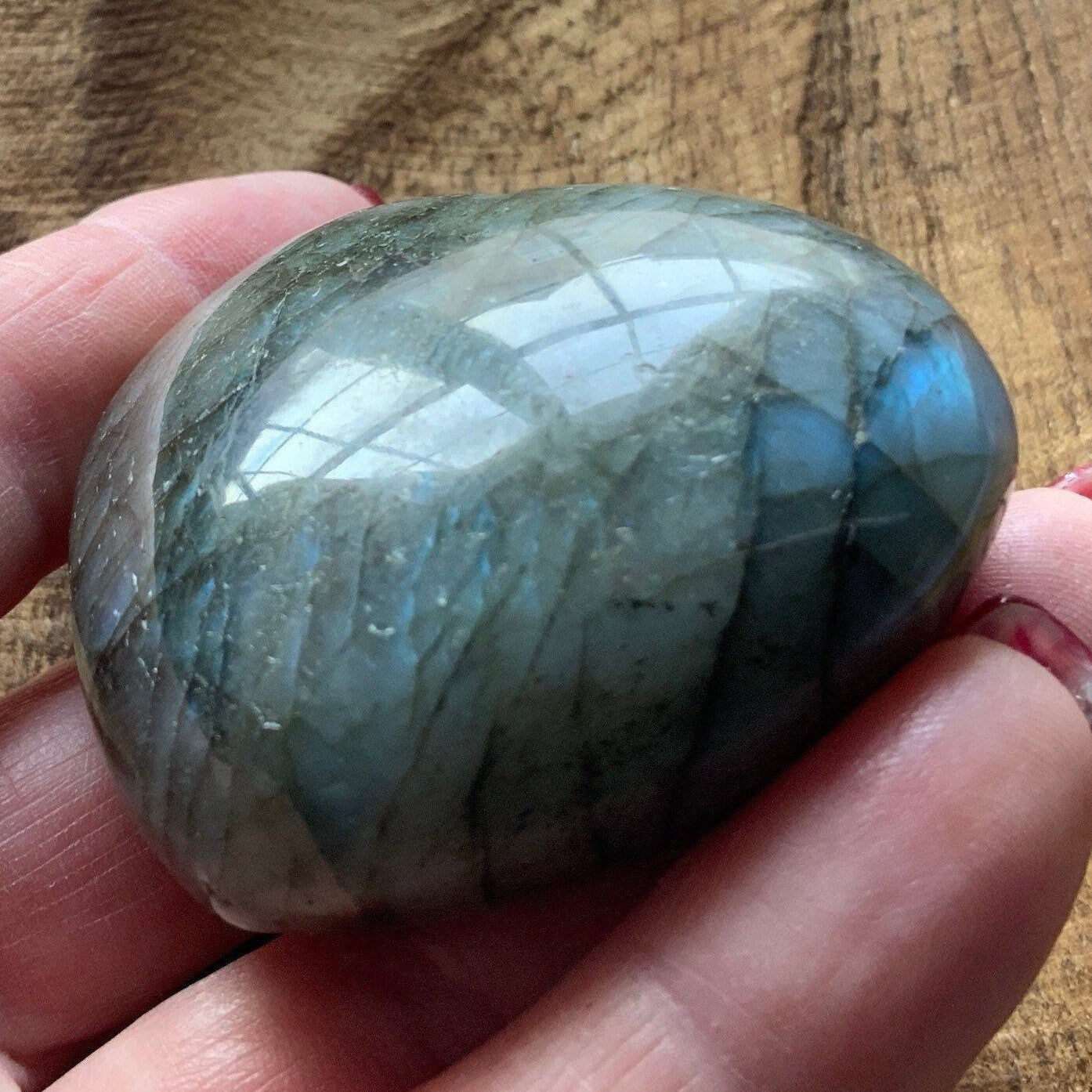 Pretty Labradorite Heart 3.8 ounces some flash