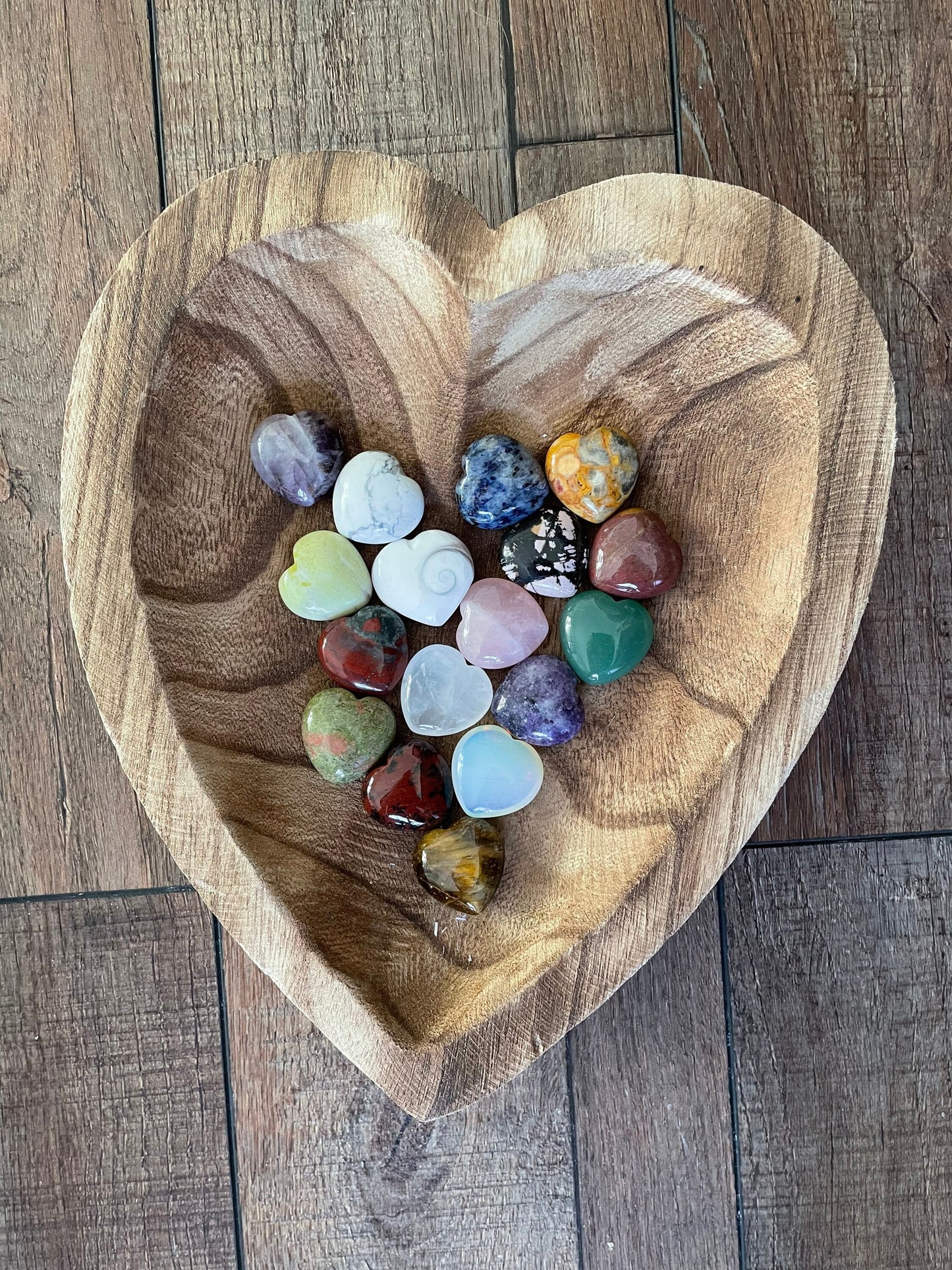 Large variety of Pretty crystal hearts Amethyst Opalite Tigers eye Aventurine Rose Quartz Howlite Quartz Obsidian and many more!