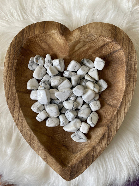 Tumbled Howlite for jewelry making Meditation and healing