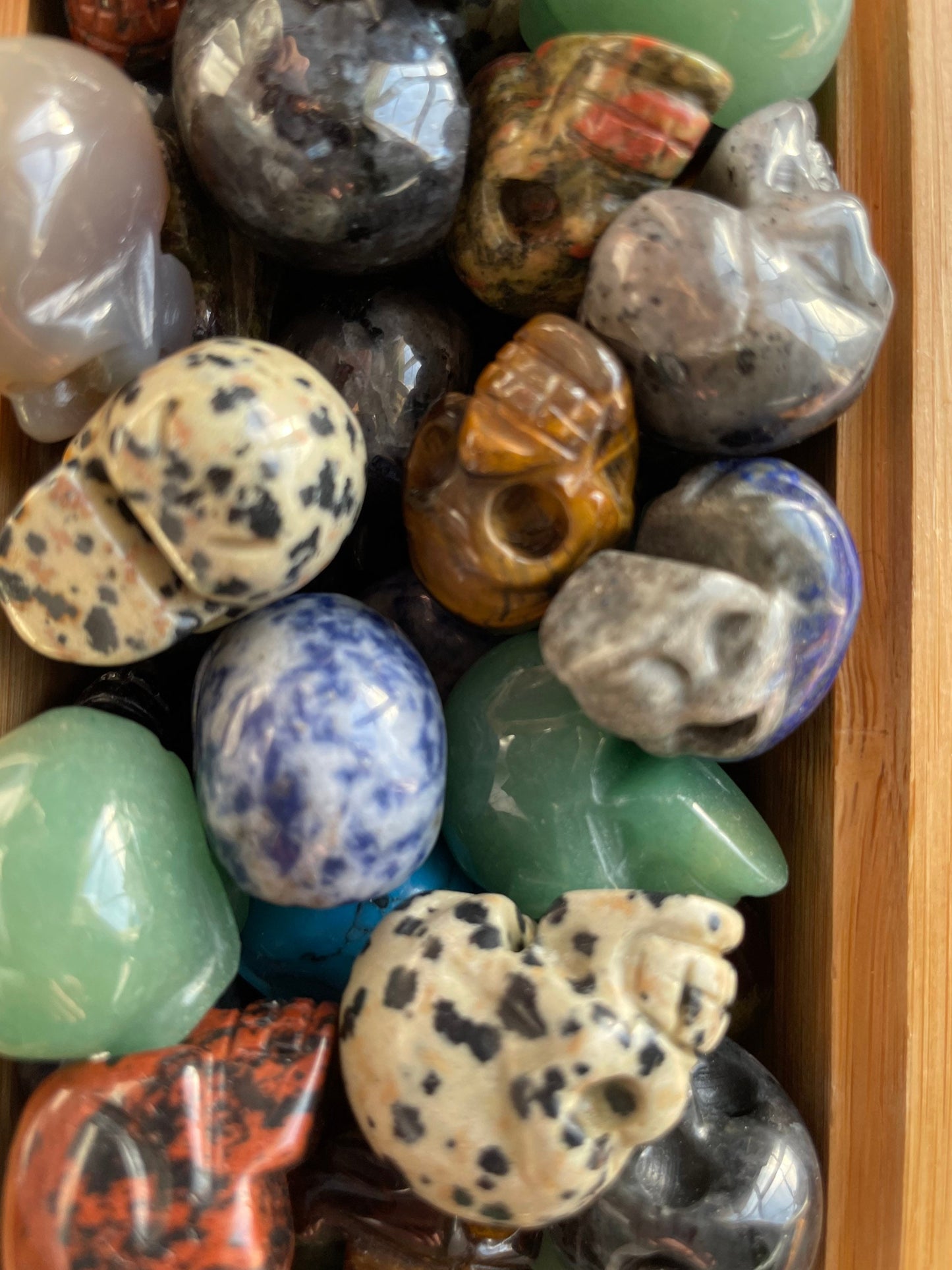 Crystal skulls! Various stones and crystal types Rose quartz opal lite sodalite Unakite Tigers eye obsidian aventurine Agate Jasper