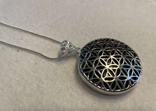 Beautiful Silver round Flower of Life Aventurine crystal necklace on 16+ inch silver plated chain