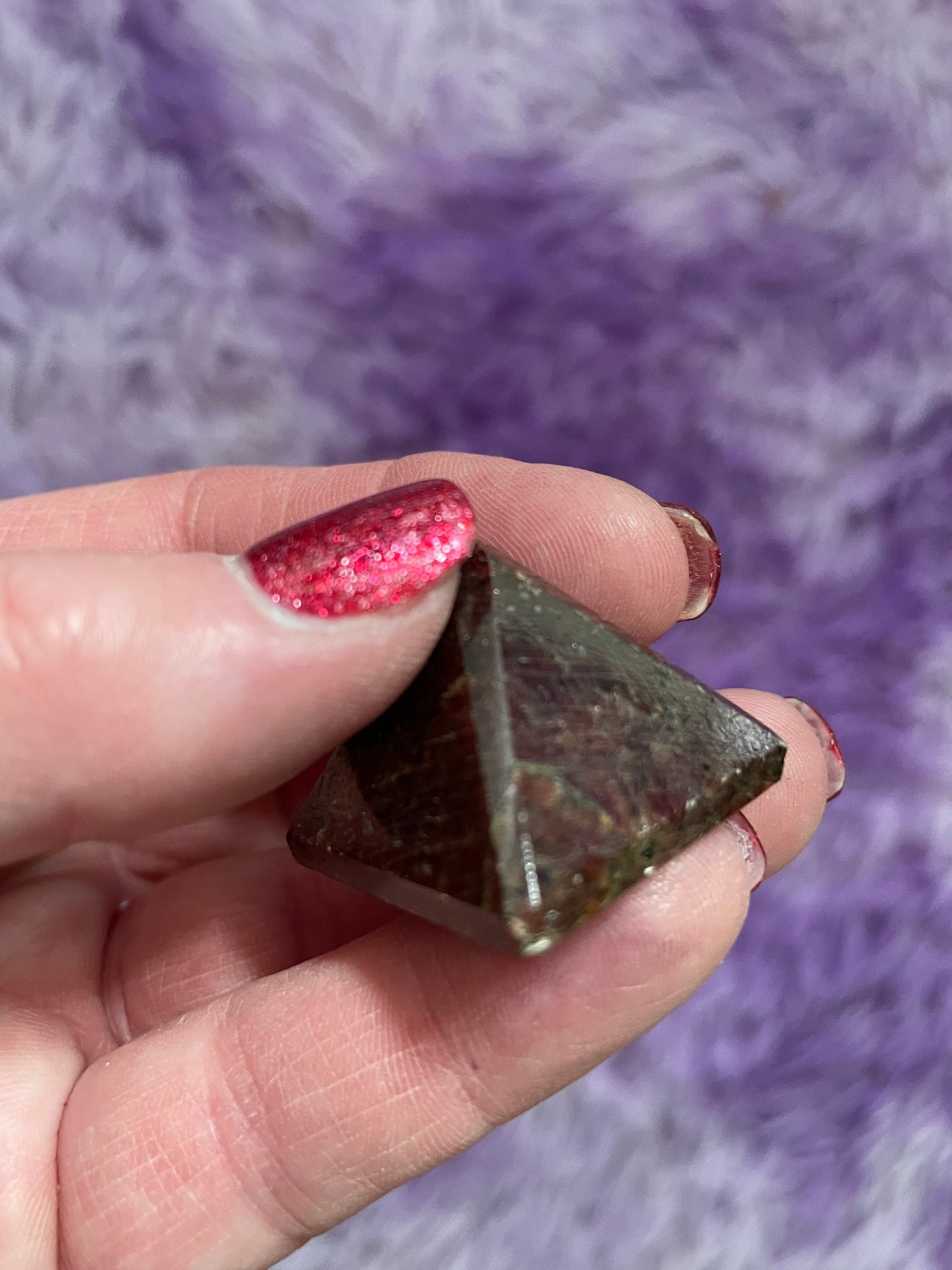 Beautiful Garnet Pyramid 1 inch lovely color